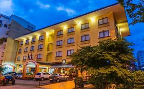 Hotel Pinares Plaza